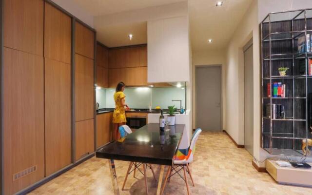 Expressionz Suites by V&C
