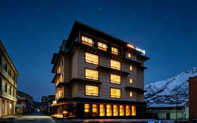 Floral Hotel·Yungu Hongduo | Limber Up · Yunqi Mountain Wild Bonfire Resort – Exterior – Ngawa