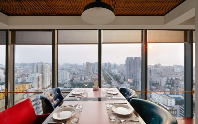 Fanli Hotel Beihai