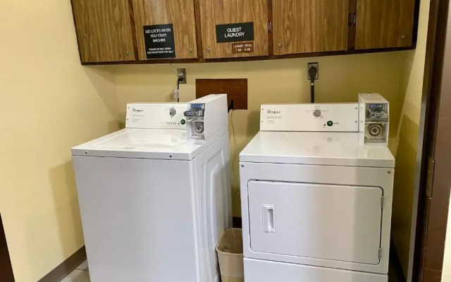 Super 8 By Wyndham Ogallala