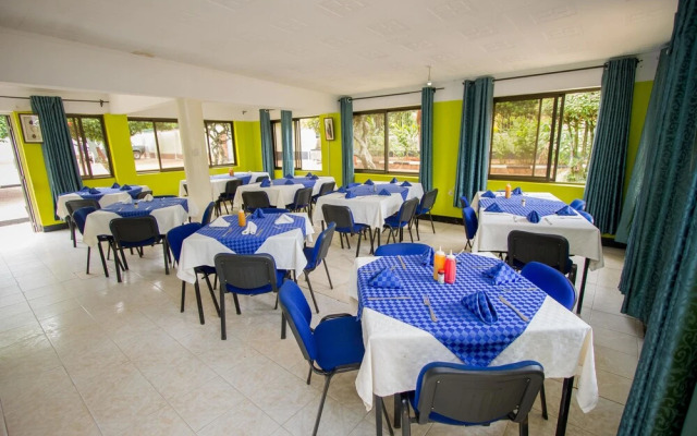 Travel Hotel