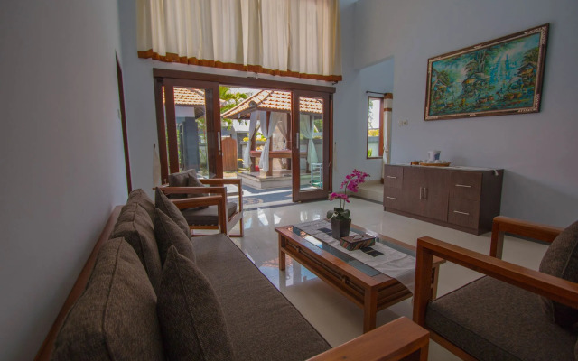 Alamanda Canggu Villa by Kanaya Hospitality.