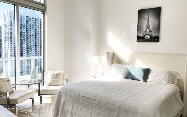 Icon Brickell W Miami by Velvet Luxury