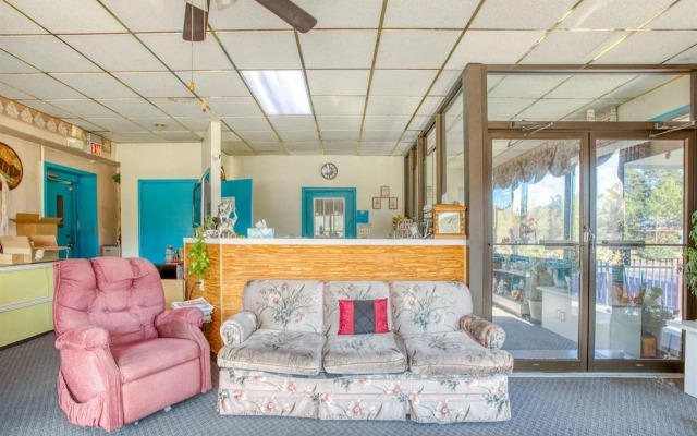 Travelers Inn By OYO, Templeton VA