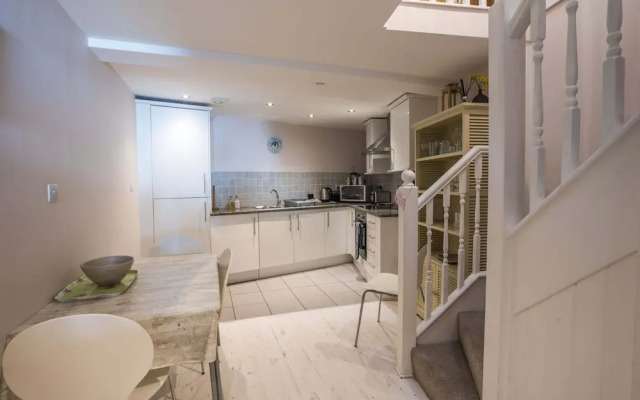 Trinity Mews