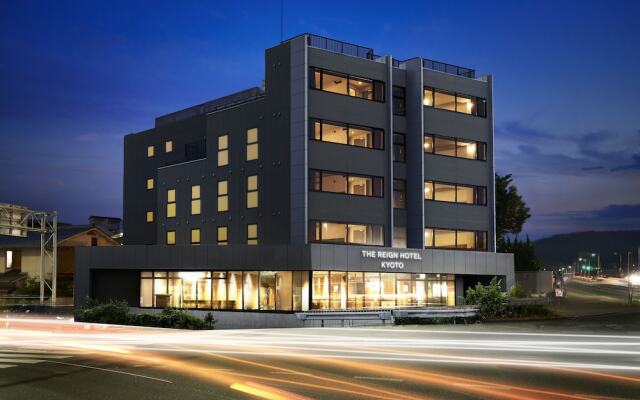 Отель The Reign Hotel Kyoto