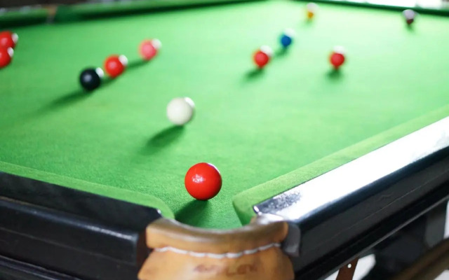 The Country Lake View Hotel