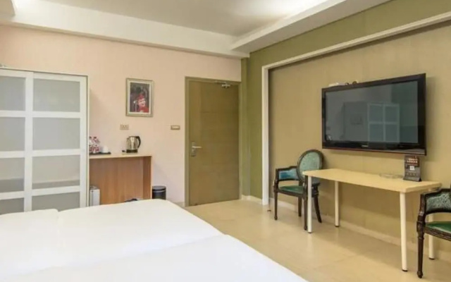 Floral Hotel · Yongjia Big House hotel (Furong Ancient Village Lishui Ancient Street)