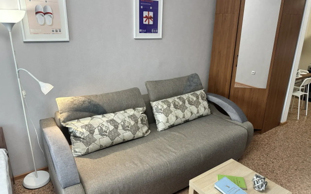 В Гости на Строителей 90Б