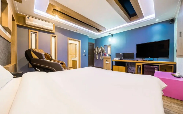 Suwon Rose Hotel