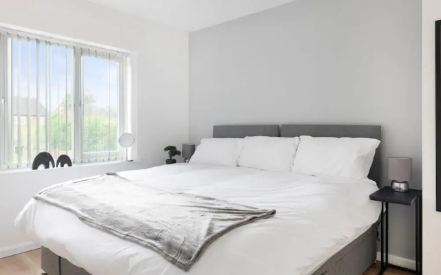 Charming 3 bed House in Wollaton, Nottingham