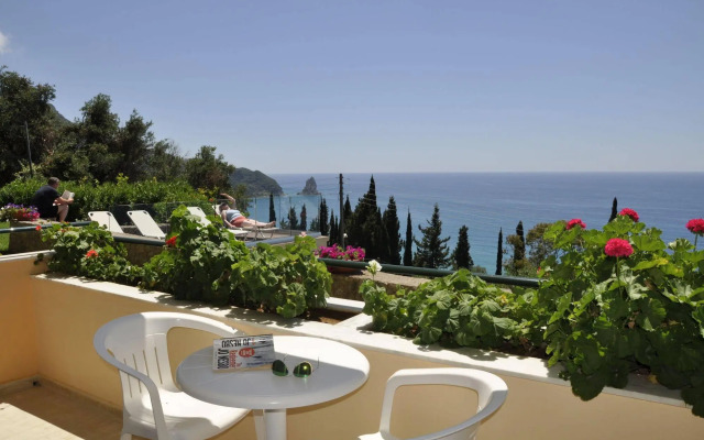 Pelagos Apartments