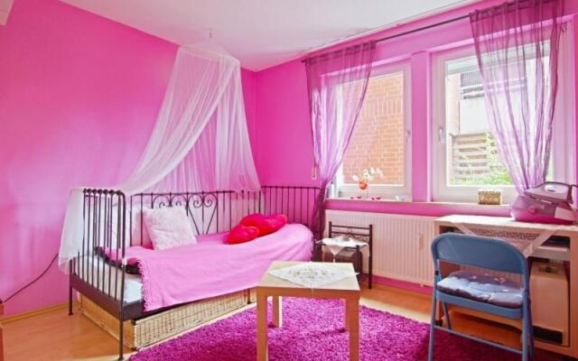 Id 4615 | Private Apartment