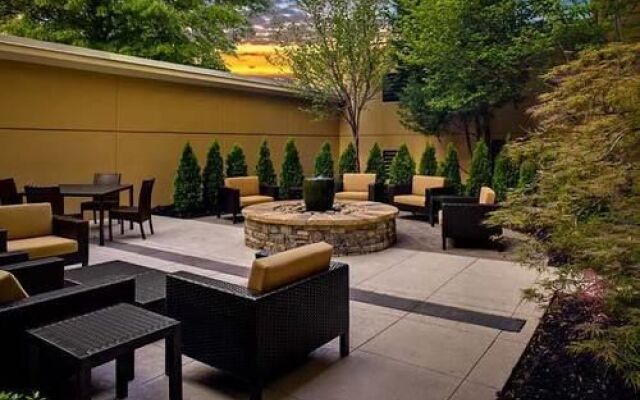 Courtyard Atlanta Buckhead