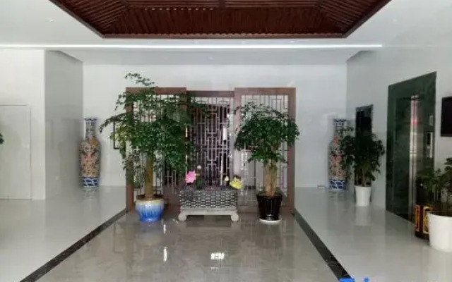 Yijia Huafu Hotel