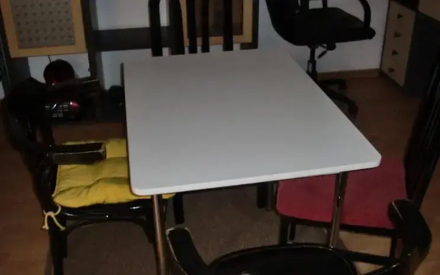 Monteurwohnung im Zentrum Lierenfeld
