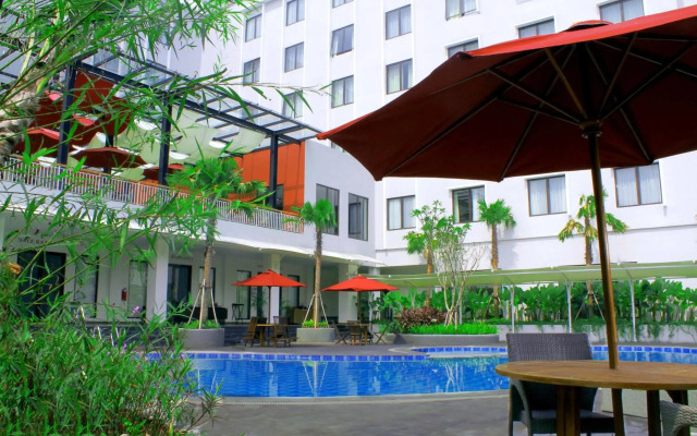 Padjadjaran Suites Resort & Convention