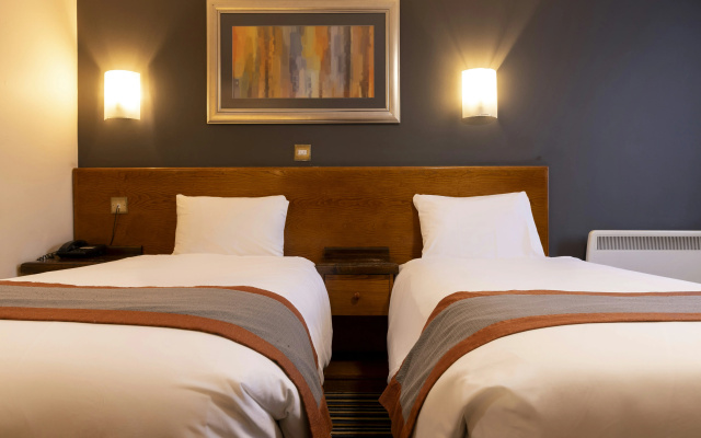 Weathervane Hotel by Greene King Inns