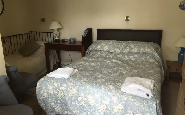 Hawthorn Farm Guest House