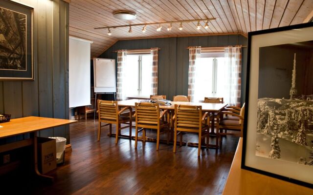 Søstrene Storaas Hotell