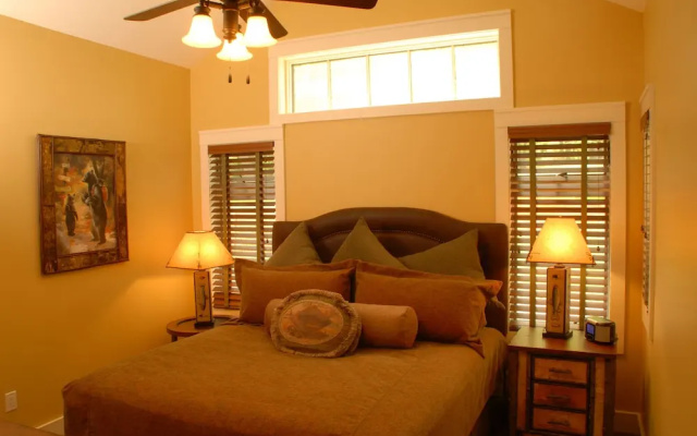 Trappers Landing Lodge
