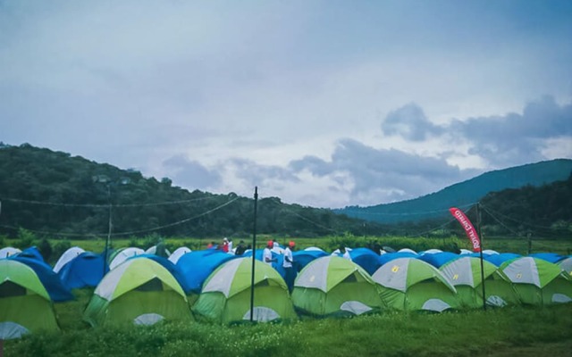 Jungle Mount Adventure Camp