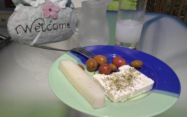 Sotiros Sunset House