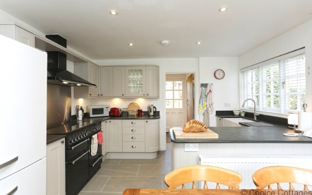 Georgeham Whitehaven 3 Bedrooms