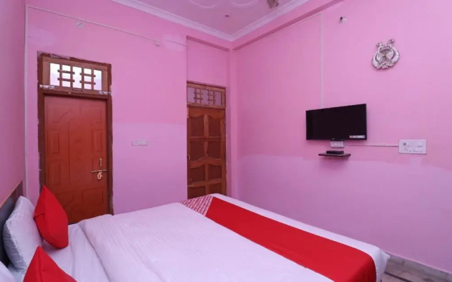 Gaurav Guest House by OYO Rooms
