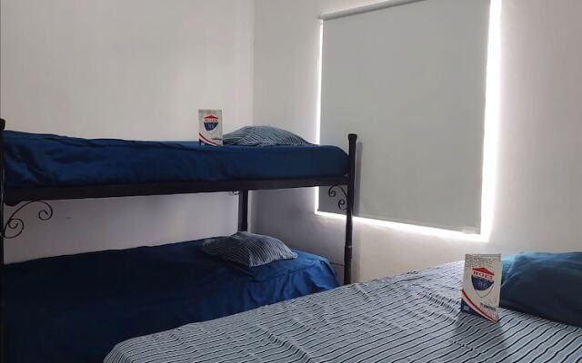 Devoted Hoestel in Cancun With Equipped Kitchen, Pool, Close to Beaches & More!