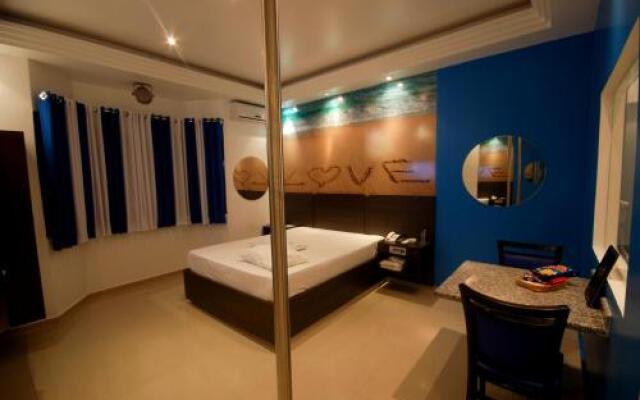 Kamiss Motel (Adult Only)