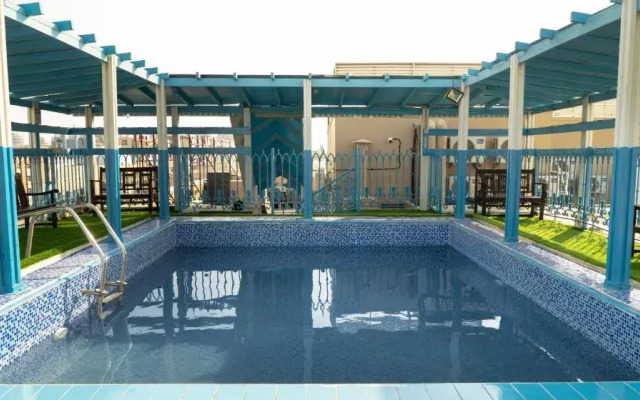 Boonmax Hotel L.L.C