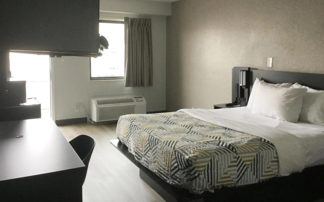Artemis Hotel
