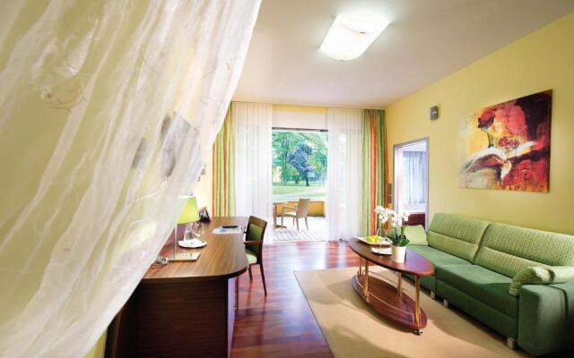EurothermenResort Hotel Paradiso 4S