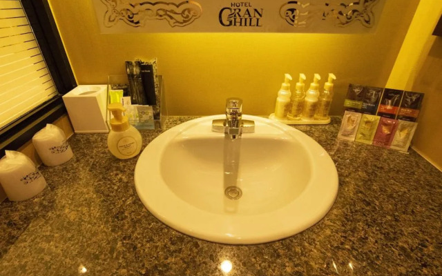 Hotel Granhill - Adults Only