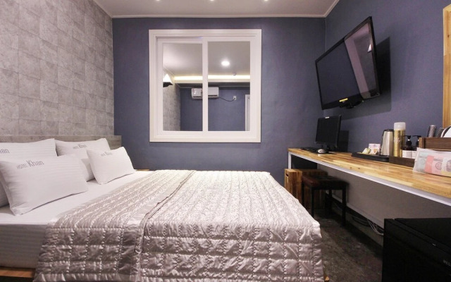 Gumi Wonpyeong-dong Hotel Khan