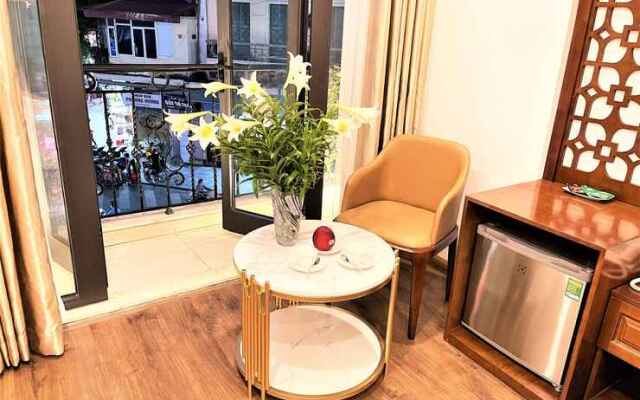 De la Soie Hotel & Travel