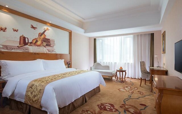 Vienna International Hotel Guangzhou Xintang Jean Fangzhicheng