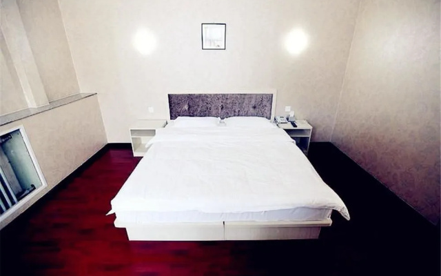 Shell Beijing Daxing District Jiugong Hongxing Street Hotel