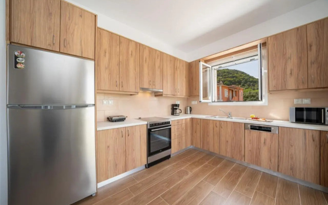Ilias Apartments