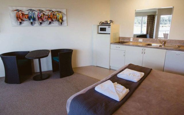 Waterfront Apartments Whitianga