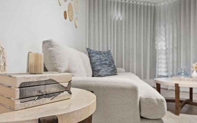 Otium Rentals Vacation Getaway at Casa Elena