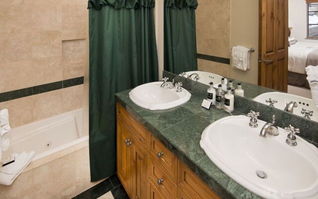 Beaver Creek Village