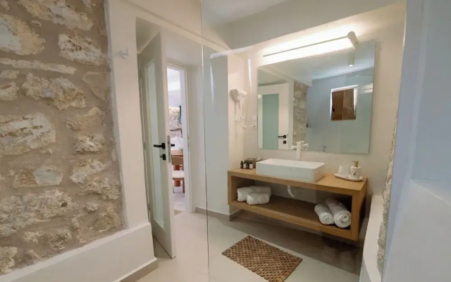 Oceanis Suites Living Parga
