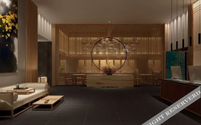Qianna Yayue Hotel (Zhengzhou High-tech Zone Science Avenue store)