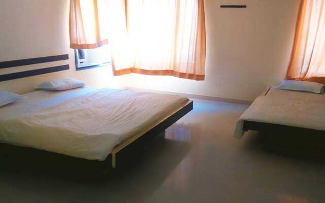 Hotel Sai Geeta