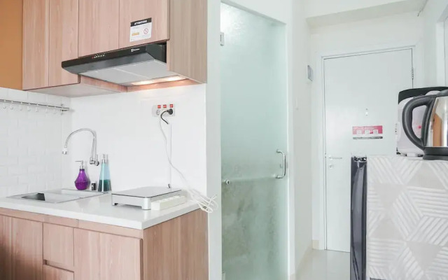 Restful and Tidy 2BR at Green Pramuka City Apartment