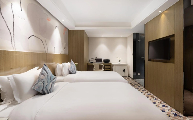 Paco Business Hotel - Longkou West