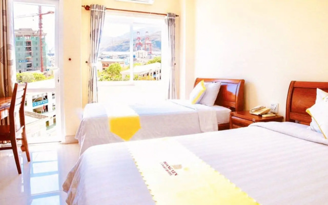 Hoang Yen Canary Hotel