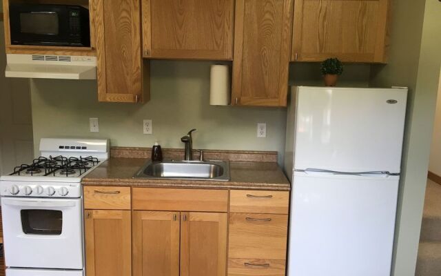 Bear Lake Lodgings Bed & Breakfast